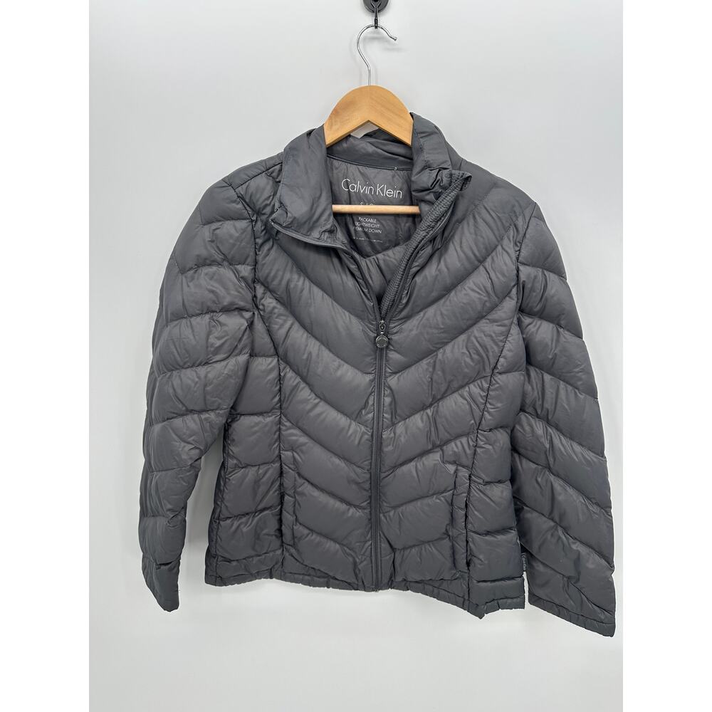 Calvin Klein Womens Packable Lightweight Down Puffer Jacket Gray Small AX2